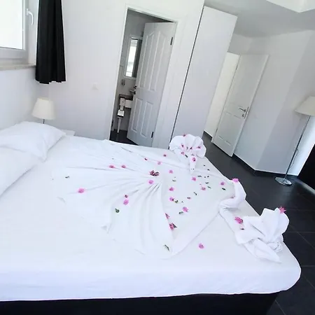 4yatakodali Muestakilhavuzluvilla Hotel